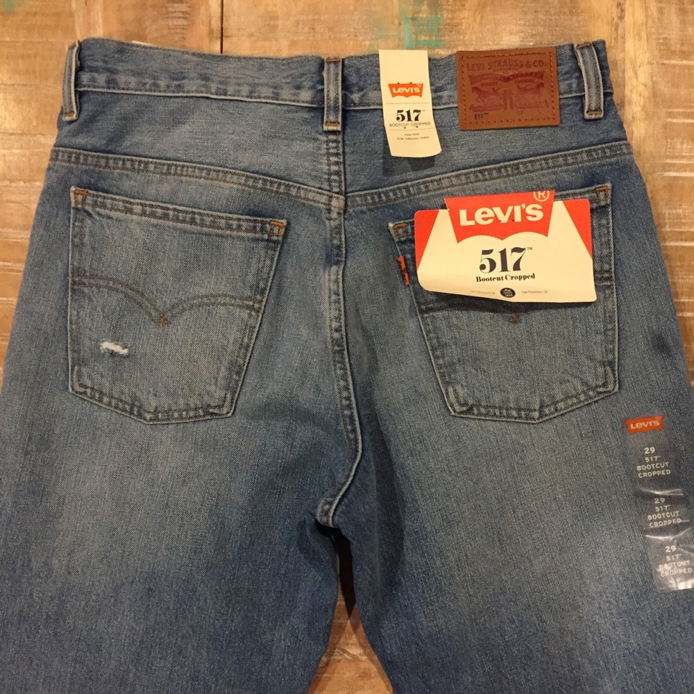 NWT Levi’s 517 Bootcut Cropped Jeans high rise - Picture 4 of 8